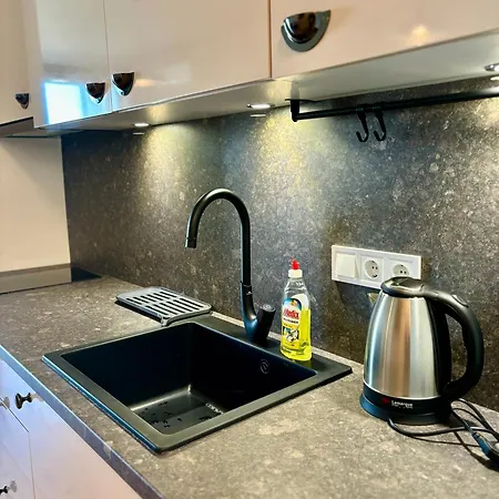 Apartment Mycampus Unwe Studentski Mountain Views Modern Kitchen Equipment *